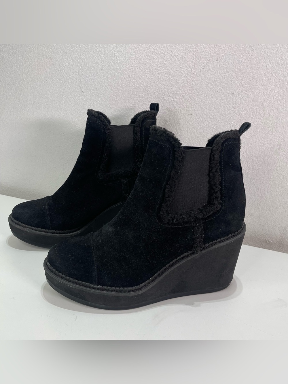 Sam Edelman Black Wedge Chunky Boots Women 10 Suede Bootie Faux Fur Trim Grunge